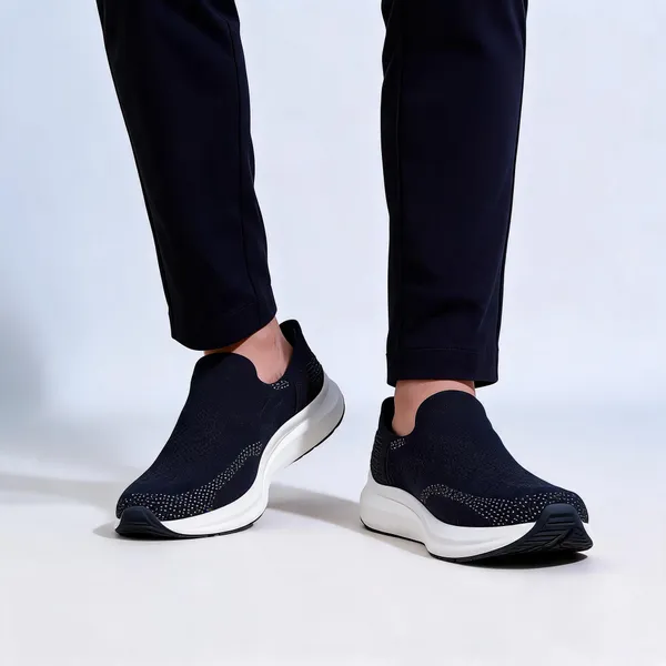 Black_Knit_Slip-On_Sports_Shoes_For_Men