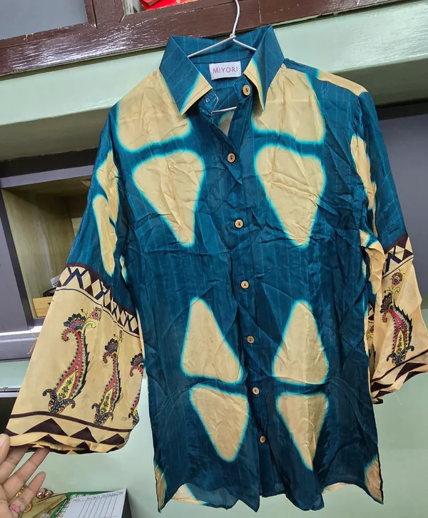 Blue_Satin_Printed_Full_Sleeve_Shirt_for_Women