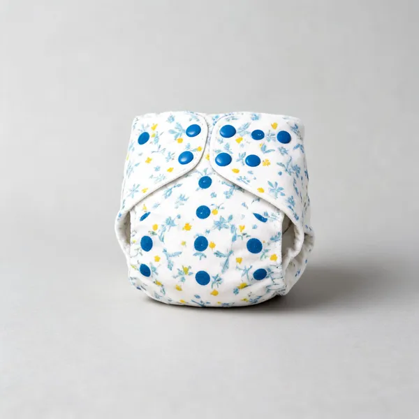 White_Cotton_Reusable_Cloth_Diapers_For_Kids