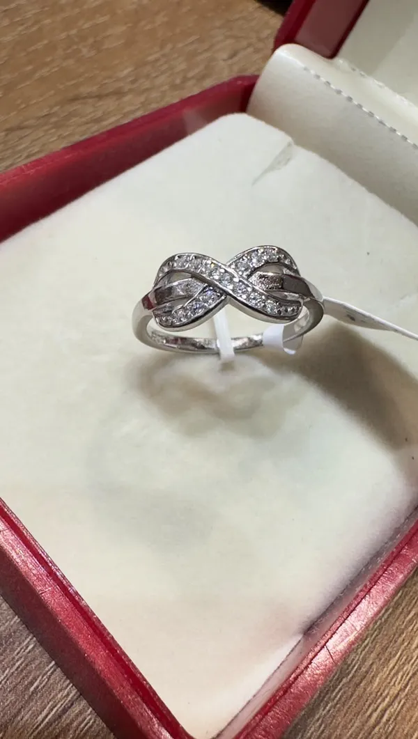 Silver-Tone_Crystal_Infinity_Ring_for_Women