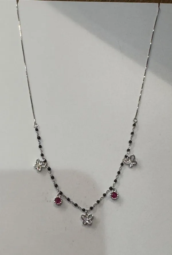 Silver_Tone_Black_Beaded_Necklace_for_Women
