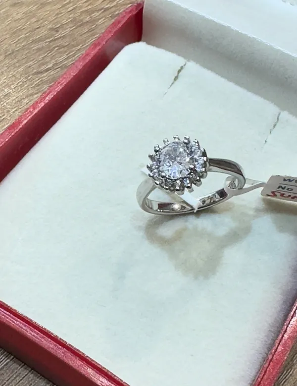 Silver_Tone_Cluster_Ring_for_Women