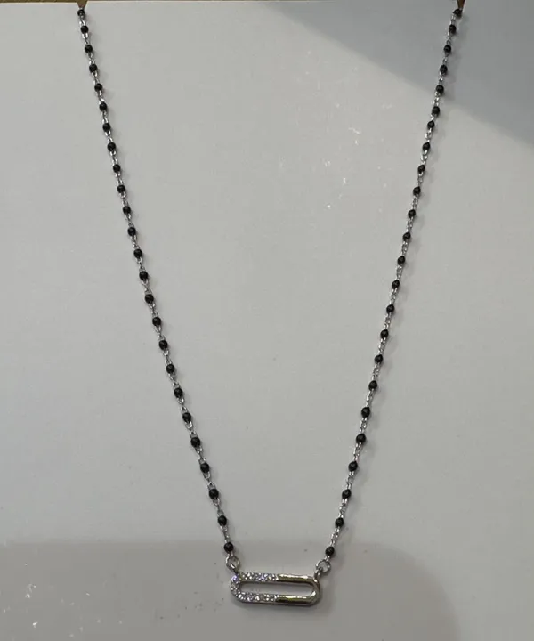 Silver_Tone_Black_Beaded_Pendant_Necklace_for_Women