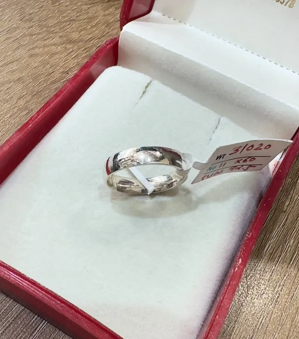 Silver-Tone_Plain_Band_Ring_for_Unisex