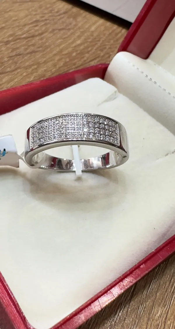 Silver_Tone_Crystal_Embellished_Band_Ring_for_Men