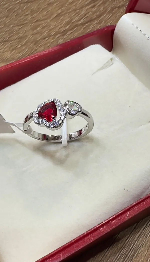 Silver_Tone_Heart_Stone_Ring_for_Women