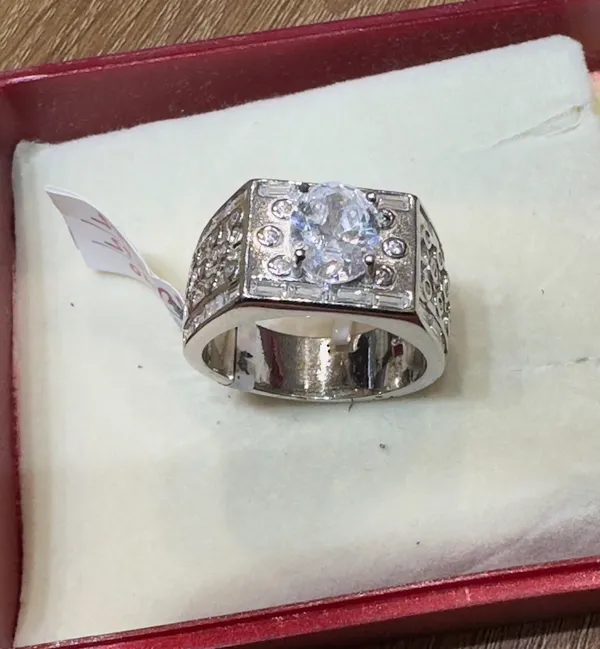 Silver-Tone_Metal_Statement_Ring_for_Men