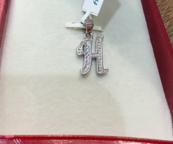 Silver_Tone_Rhinestone_Letter_H_Pendant