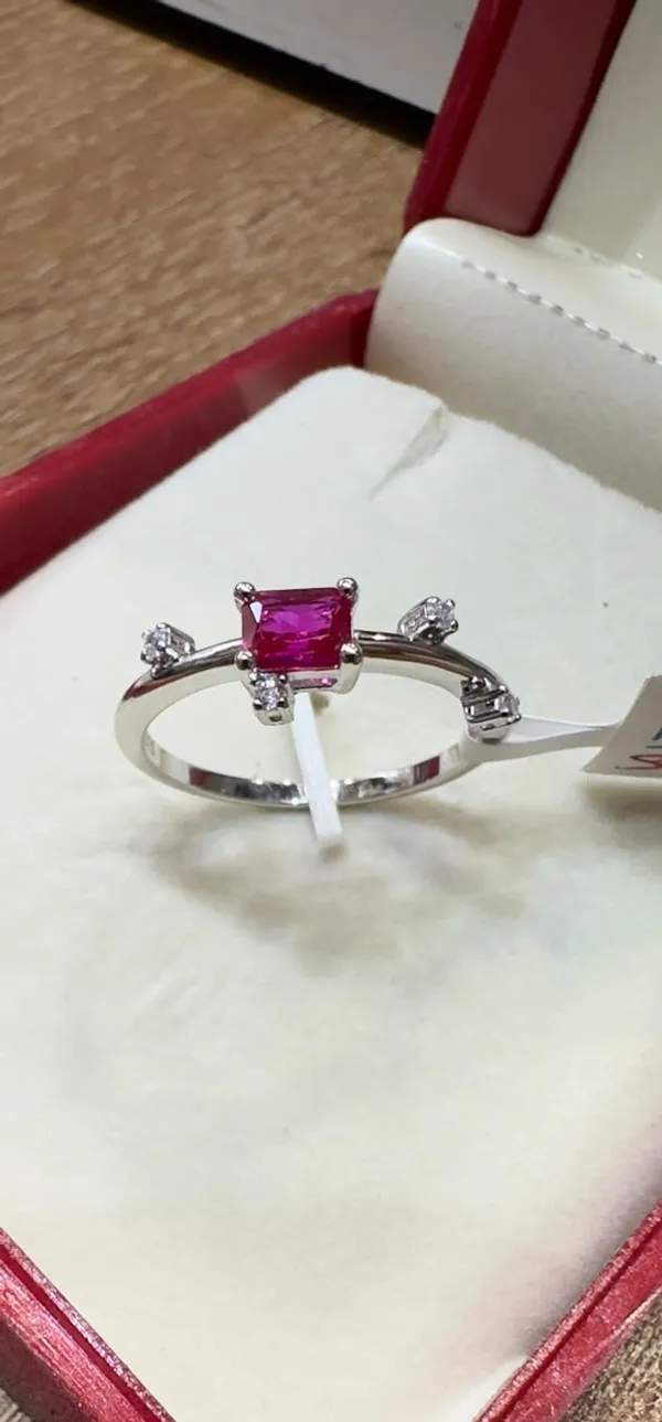 Silver_Tone_Pink_Stone_Embellished_Ring_for_Women