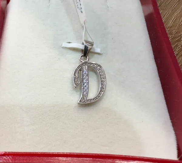 Silver-Tone_Rhinestone_Letter_D_Pendant_for_Women