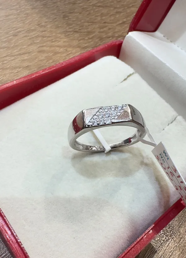 Silver-Tone_Stone_Embellished_Ring_for_Men