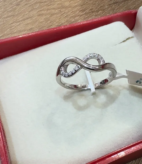 Silver_Tone_Infinity_Stone_Ring_for_Women