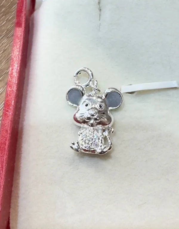 Silver-Tone_Mouse_Pendant_Charm_for_Everyone