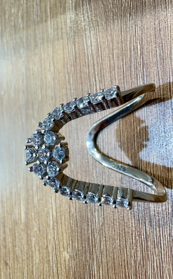 Silver_925_Floral_Stone_Studded_Ring_for_Women