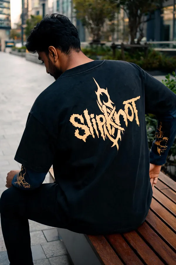 Black_Cotton_Relaxed_Layered_Sleeve_Graphic_T-Shirt_For_Men