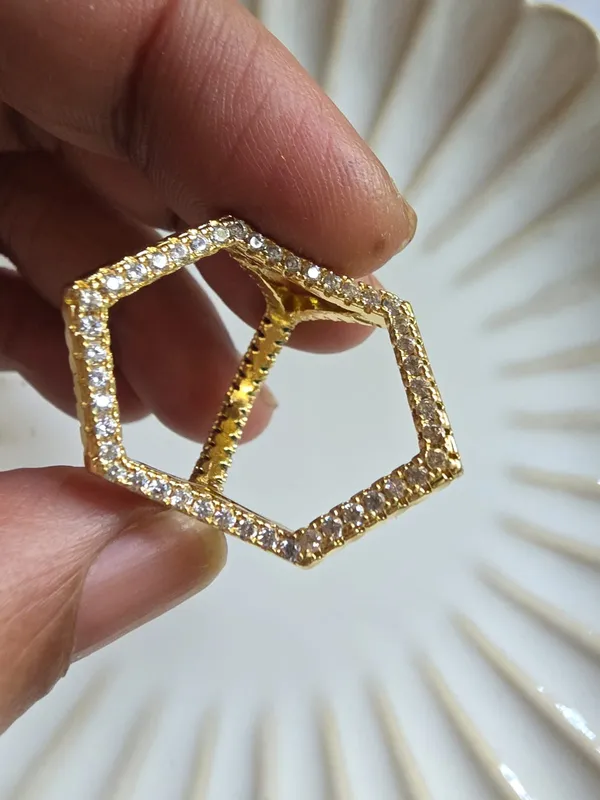 Annika_triple_way_Ring