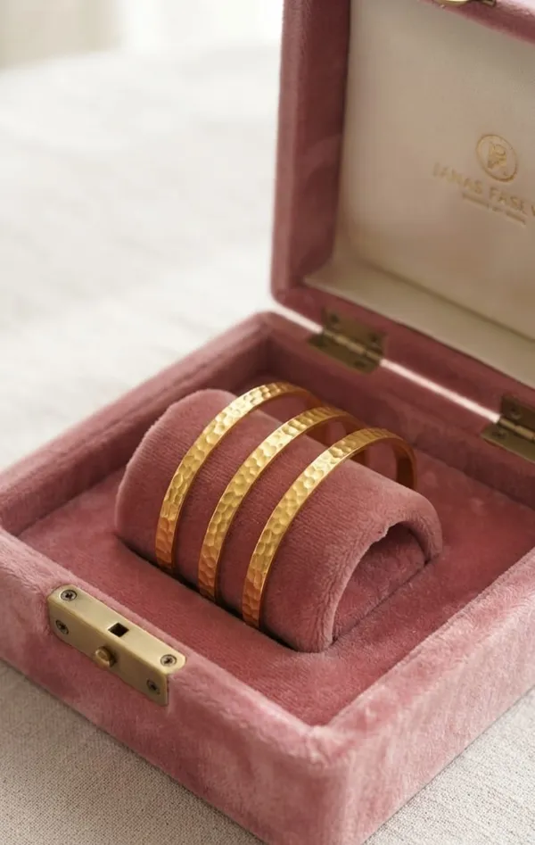 Mirabelle_Textured_Bangles-_Set_of_3