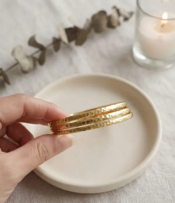 Mirabelle_Textured_Bangles-_Set_of_3