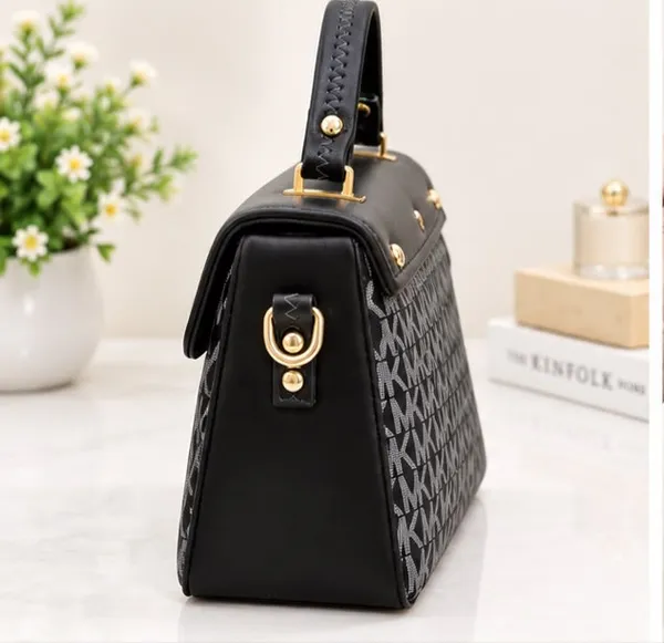 Brown_Textured_Structured_Handbag_for_Women