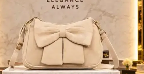 Cream_Bow_Shoulder_Bag_for_Women