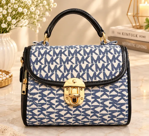 Blue_Printed_Canvas_Handbag_for_Women