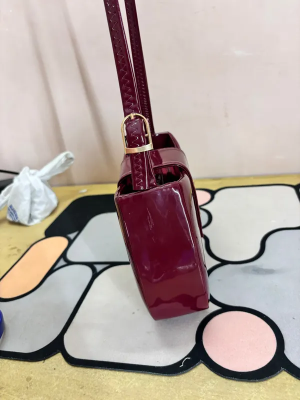 Black_And_Burgundy_Patent_Shoulder_Bag_for_Women