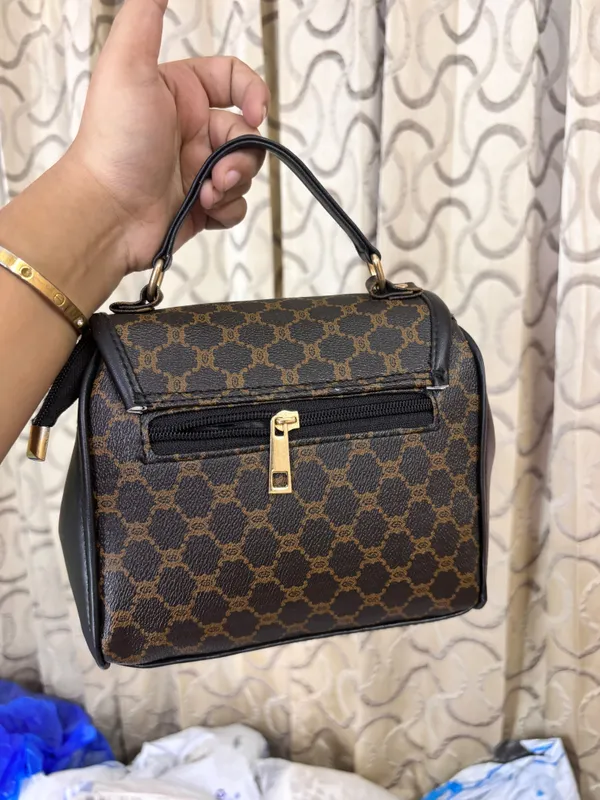 White_Faux_Leather_Printed_Handbag_for_Women