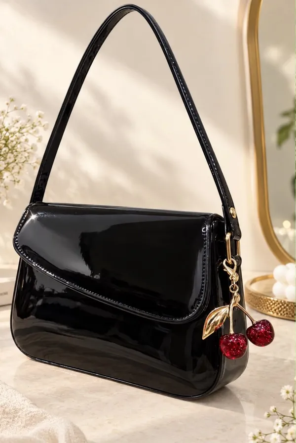 Black_Patent_Leather_Shoulder_Bag_for_Women
