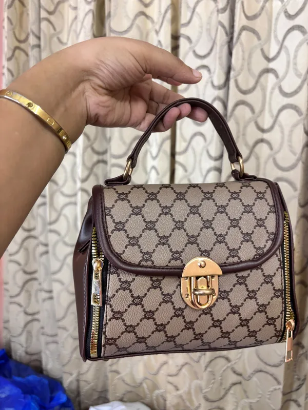 White_Faux_Leather_Printed_Handbag_for_Women