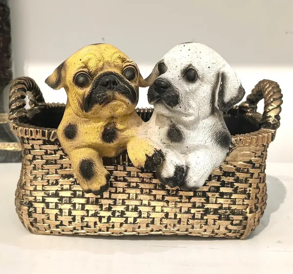 Puppy_Storage_Basket_Showpiece_Resin