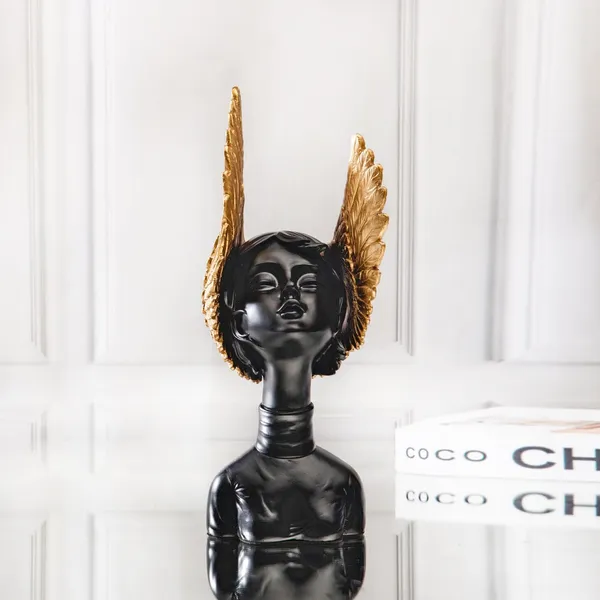 Resin_Angel_Sculpture