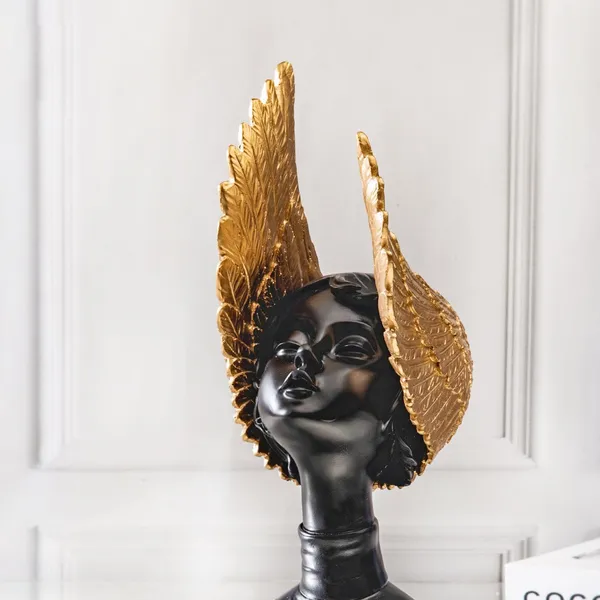 Resin_Angel_Sculpture