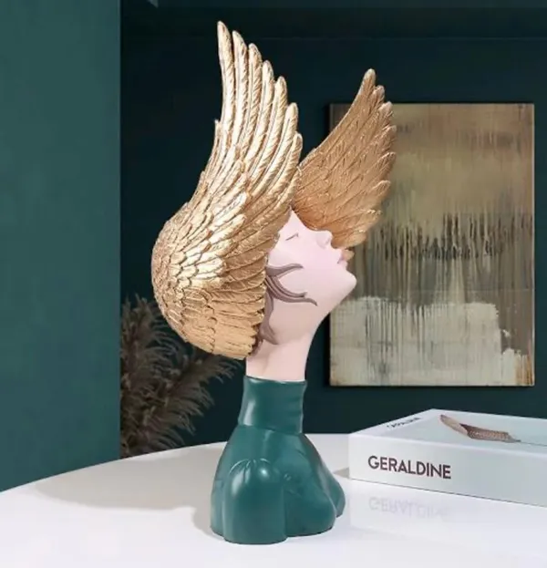 Resin_Angel_Sculpture