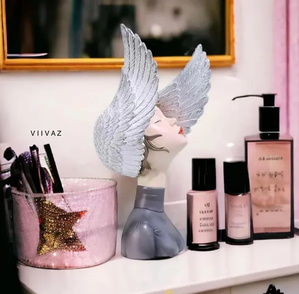 Resin_Angel_Sculpture
