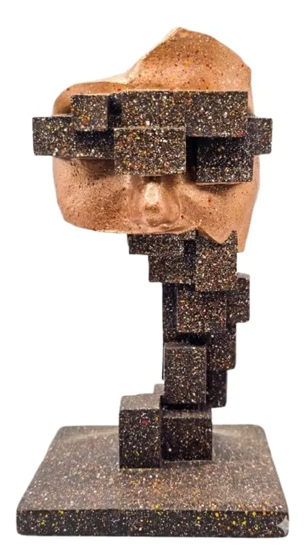 Human_Face_Bust_Sculpture