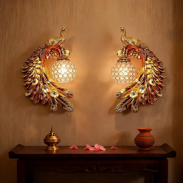 Peacock_Wall_Lamp