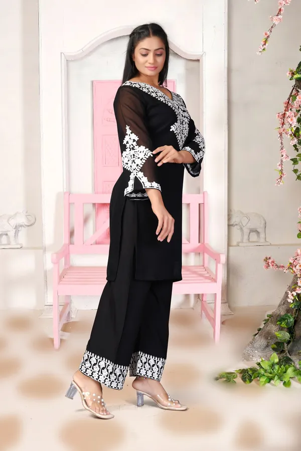 Black_Georgette_Kurta_Pant_Set_For_Women