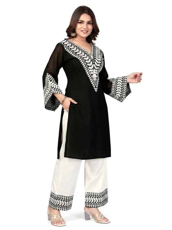 Black_Georgette_Kurta_Pant_Set_For_Women
