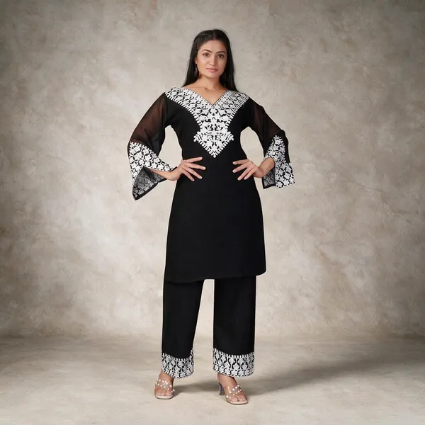 Black_Georgette_Kurta_Pant_Set_For_Women