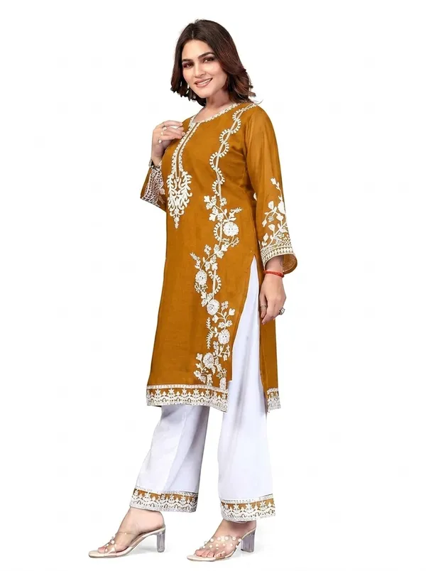 Yellow_Georgette_Kurta_Pant_Set_For_Women
