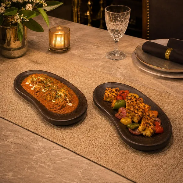 Palmyra_Palm_Taad_Wood_Serving_Platter_|_Long_Bean_Shaped_(26_X_11_Cm)