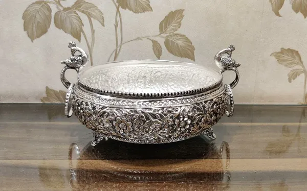 German_Silver_Peacock_Engraved_Urli_Bowl_Set_Of_2