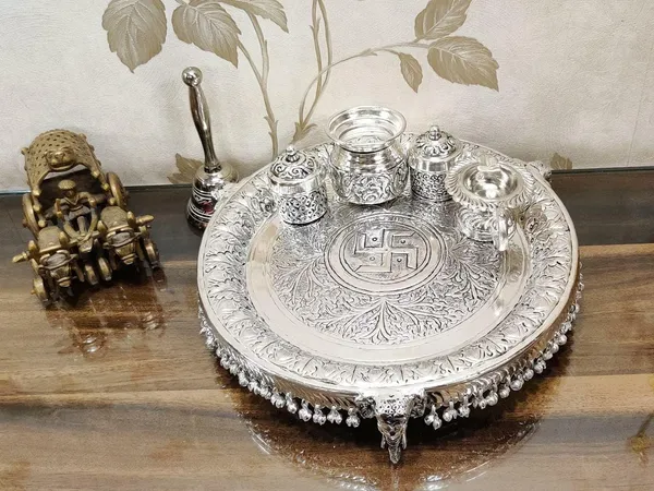 German_Silver_Traditional_Pooja_Thali_Set_With_Stand_Pack_Of_5
