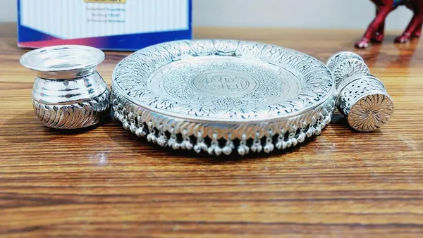 German_Silver_Traditional_Pooja_Thali_Set_With_Stand_Pack_Of_4