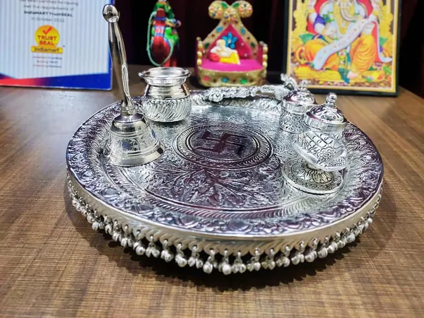 German_Silver_Peacock_Design_Pooja_Thali_Set_With_Stand_Pack_Of_6