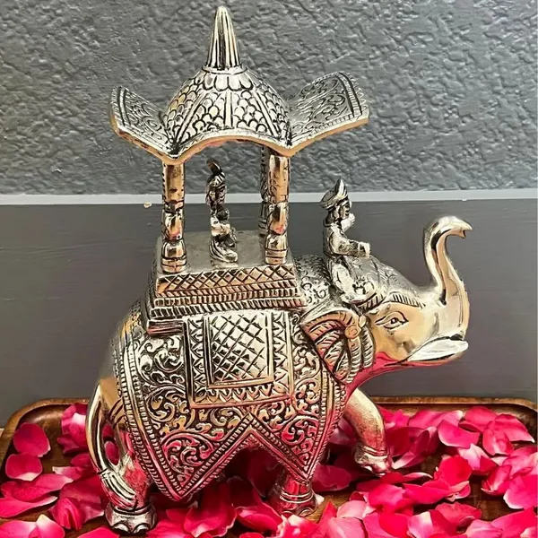 German_Silver_Elephant_Statue