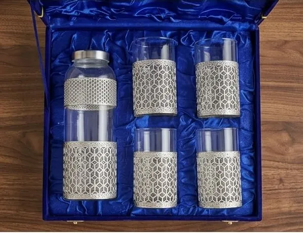 Glass_Geometric_Serving_Beverage_Set_Bottle_And_4_Glasses