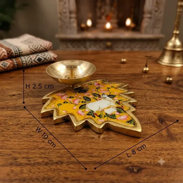 Pichwai_Cow_Brass_Diya_with_Velvet_Gift_Box