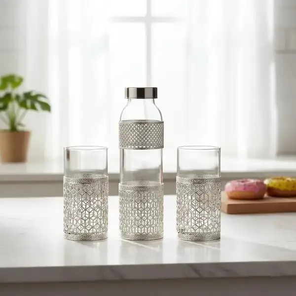 Glass_Diamond_Cut_Serving_Beverage_Set_Bottle_And_2_Glasses