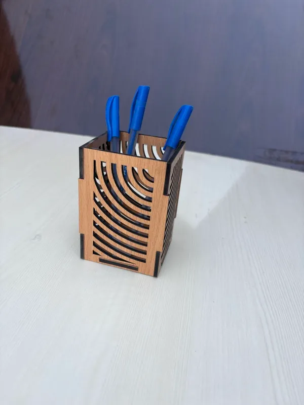 Wooden_Laser_Cut_Pen_Holder